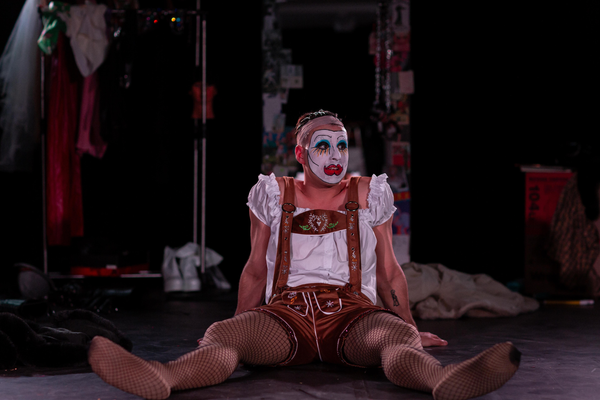 Fringe Spotlight: KINDER